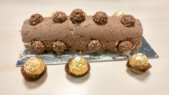 Bûche ferrero rocher